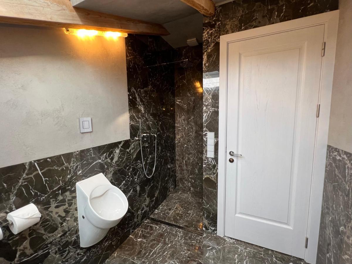 Haus Am Berg, 954 Hm, 82493 Klais Appartamento