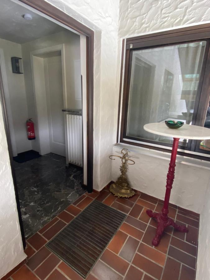 Haus Am Berg, 954 Hm, 82493 Klais * Krün